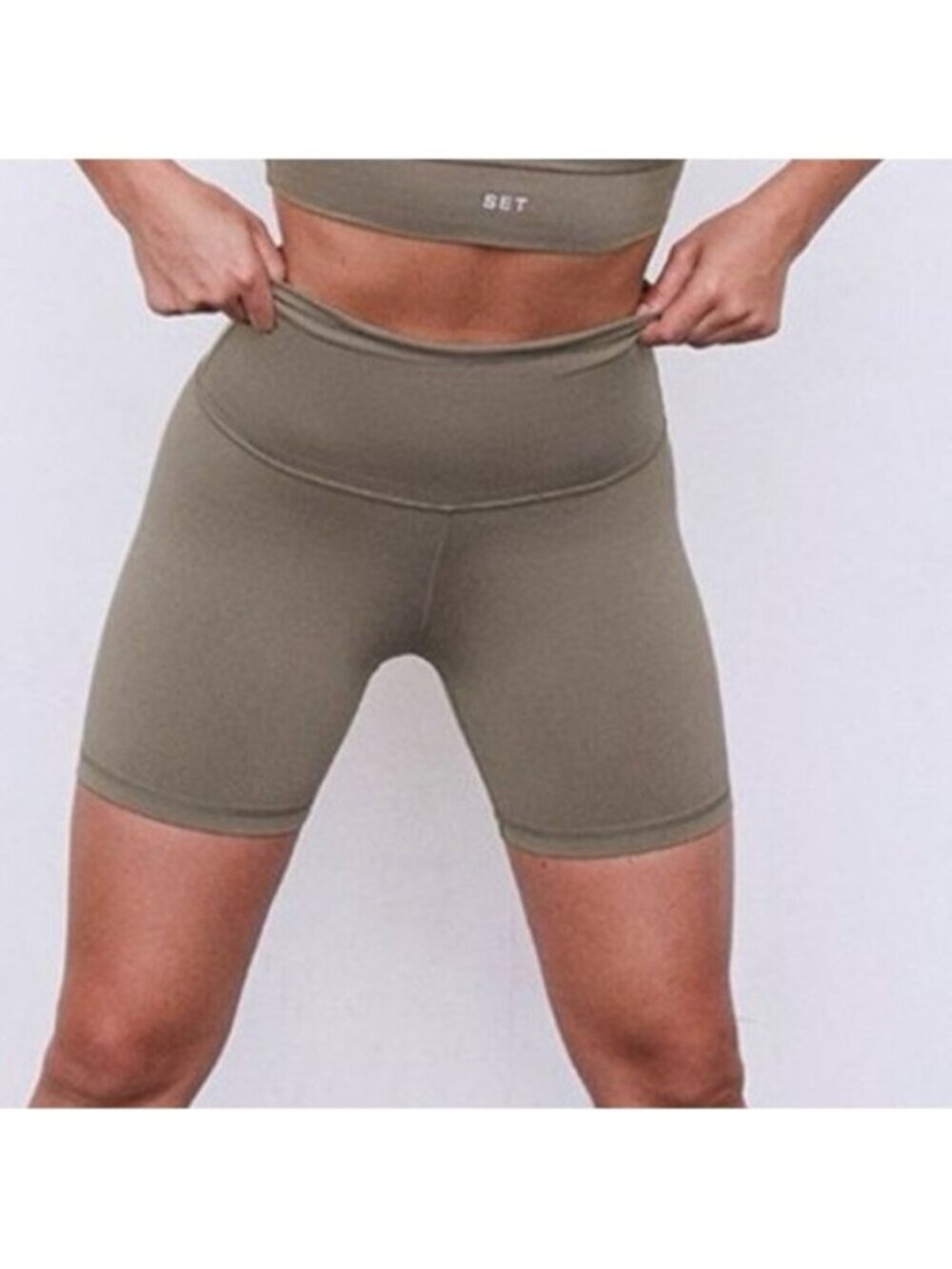 Set Active Women's Tan High Rise Luxform Biker Shorts Size XS